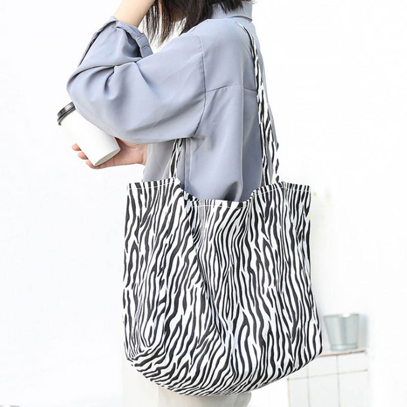 tote bag (1)
